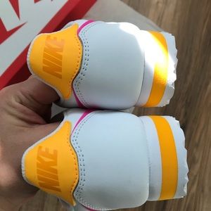 Nike Shoes - Nike classic cortez Nike Shoes - Nike classic cortez